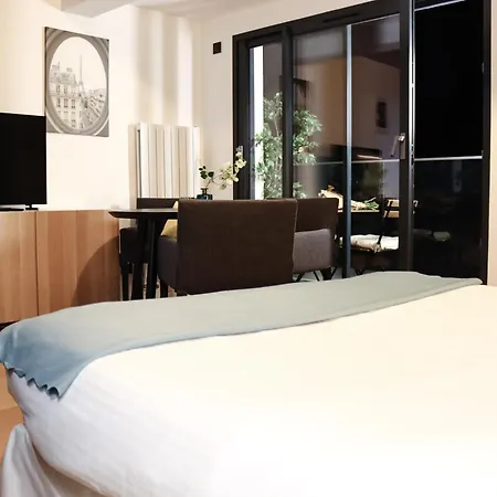 Apartment Bargue *