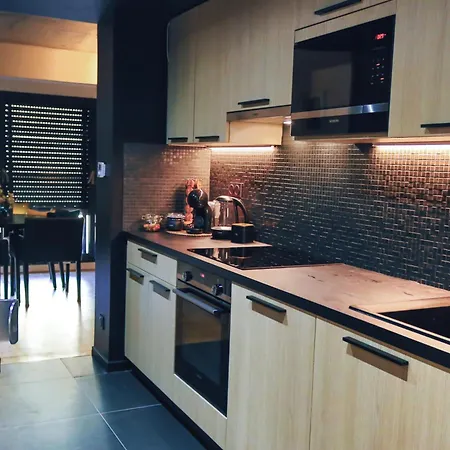 Apartment Bargue